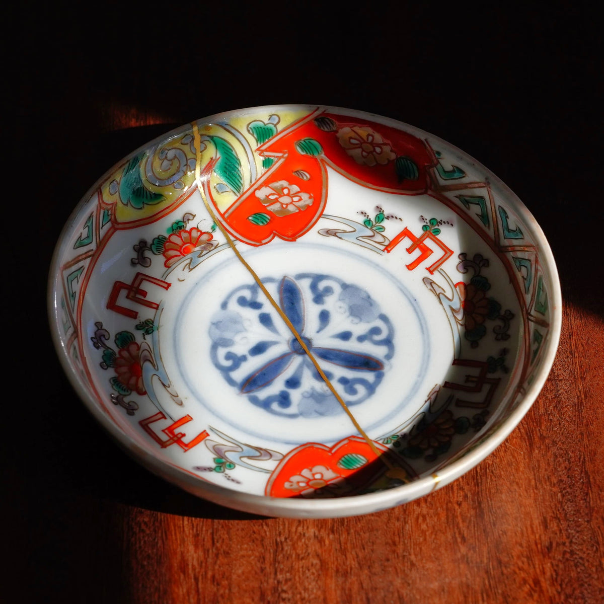 Antique Imari Ware Small Plate, Meiji Era – Japanese Porcelain Repaired with Gold (Kintsugi), Stream, Chrysanthemum & Bush Clover Design