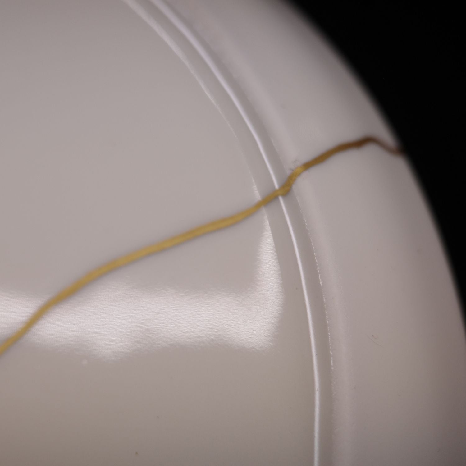 Kintsugi Arabia "Emilia" Plate - Matte Gold Powder Finish [Free Shipping]